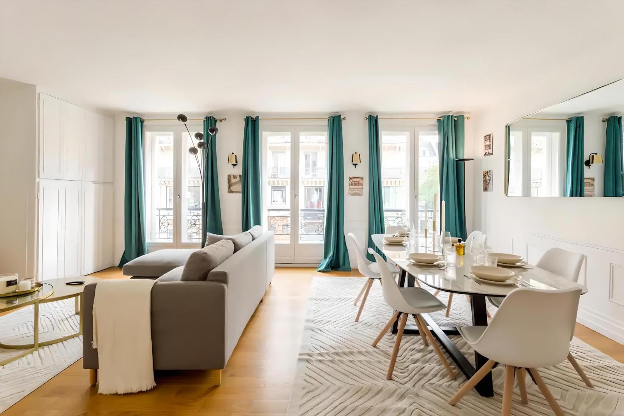 8P - 3Br Le Marais Spacious - Central - Historic Apt ปารีส ภายนอก รูปภาพ