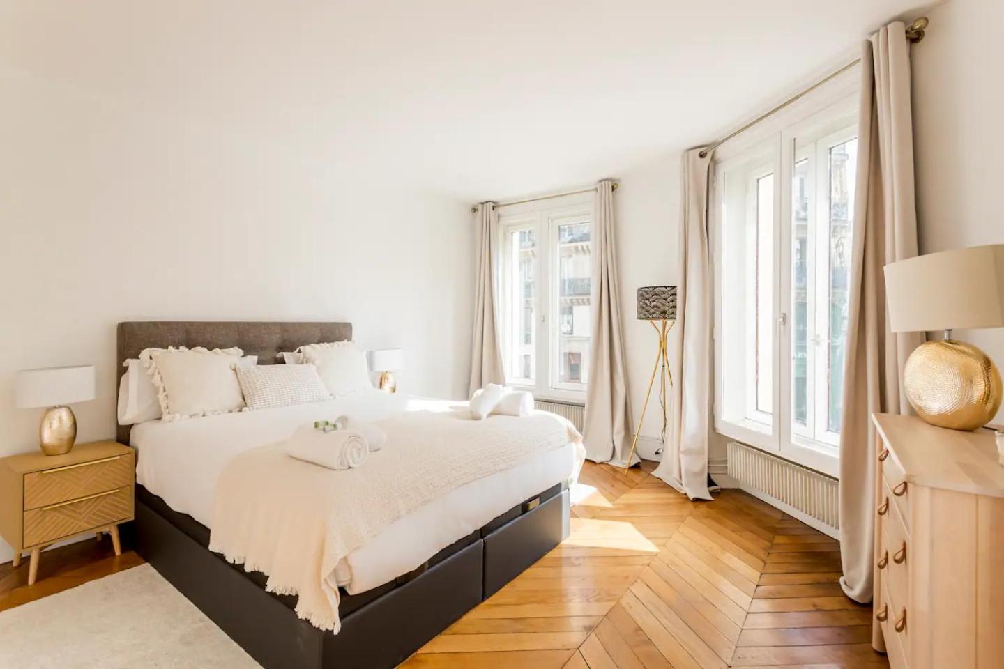 8P - 3Br Le Marais Spacious - Central - Historic Apt ปารีส ภายนอก รูปภาพ