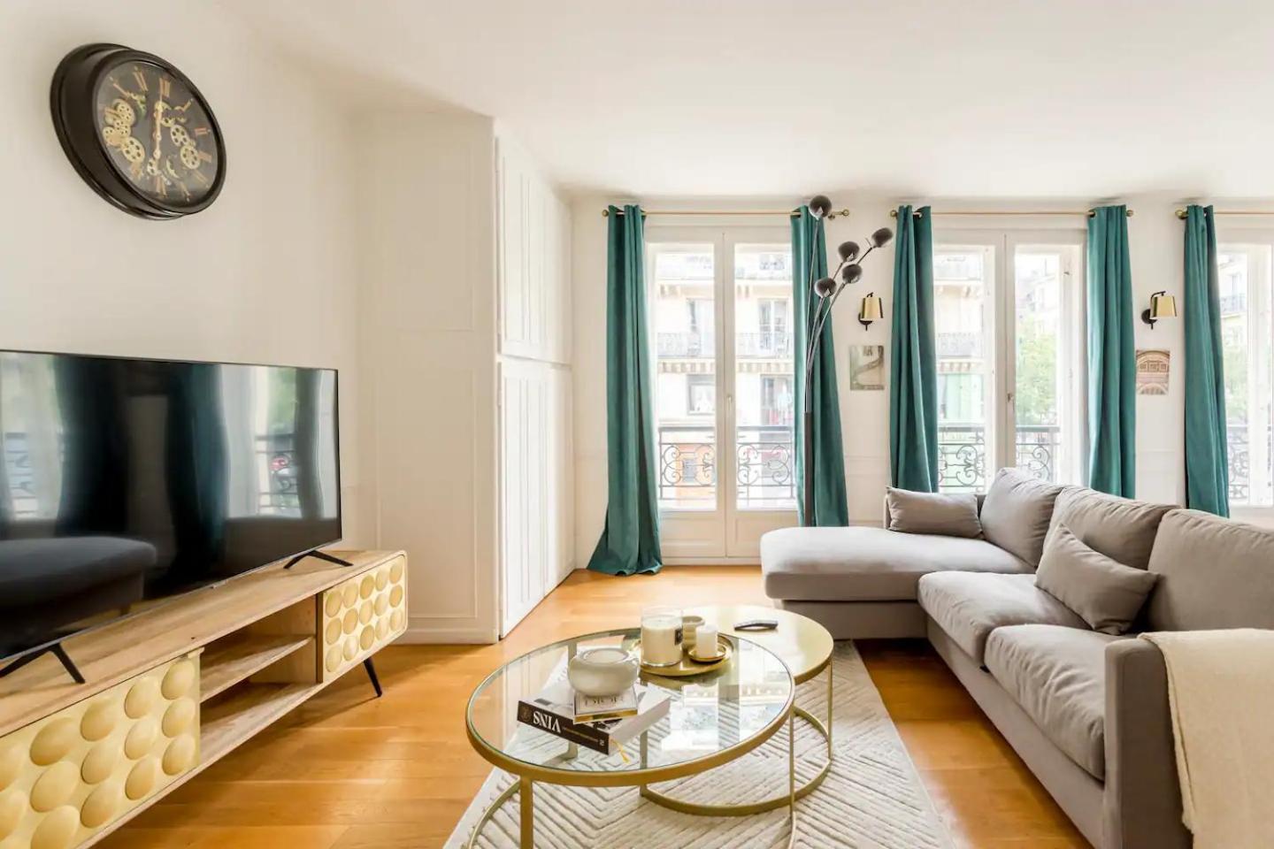 8P - 3Br Le Marais Spacious - Central - Historic Apt ปารีส ภายนอก รูปภาพ