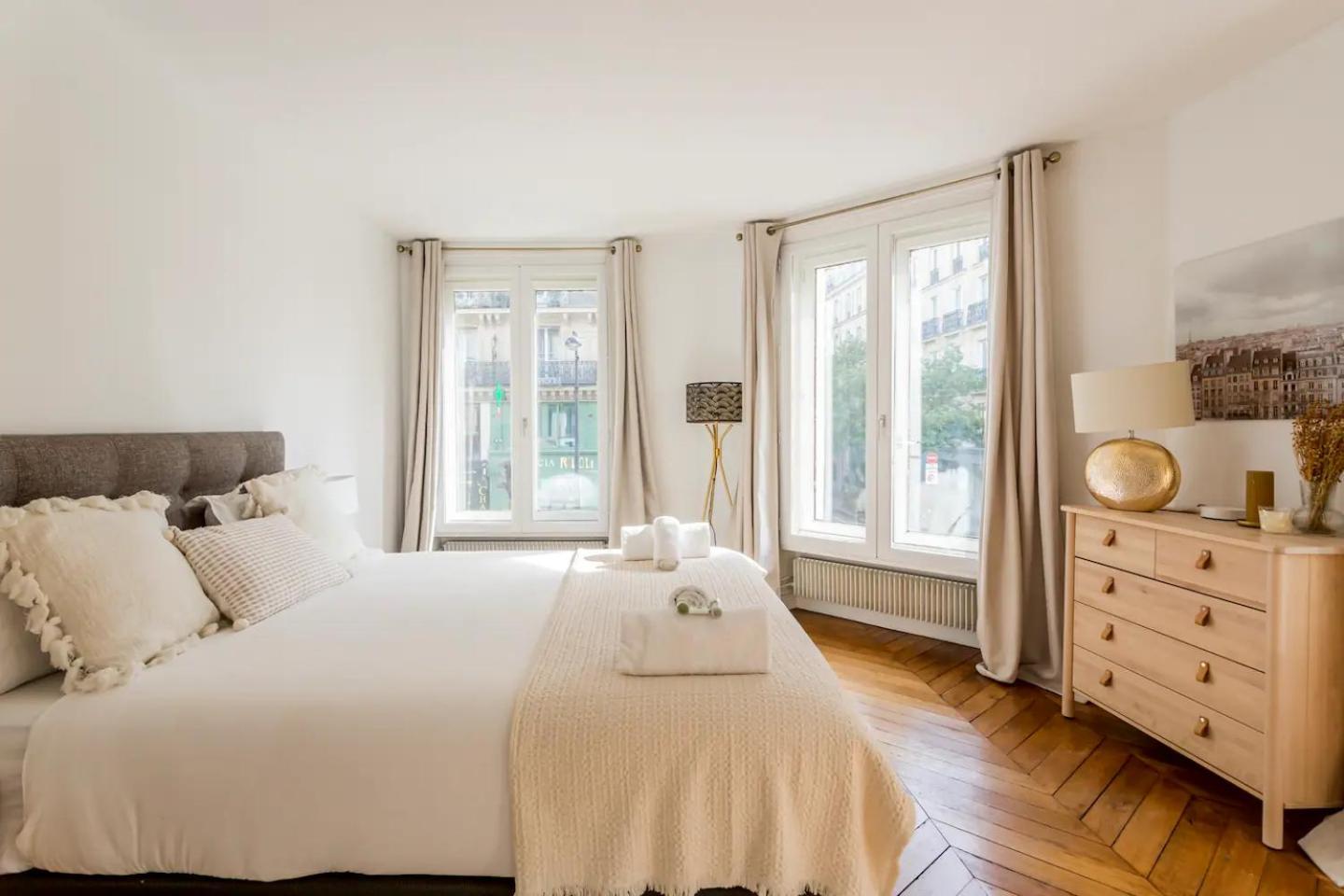 8P - 3Br Le Marais Spacious - Central - Historic Apt ปารีส ภายนอก รูปภาพ