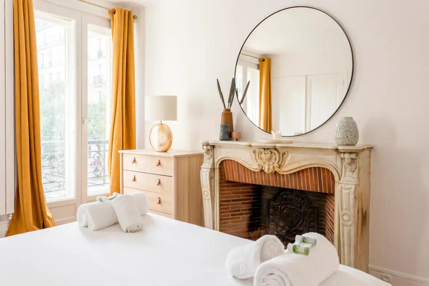 8P - 3Br Le Marais Spacious - Central - Historic Apt ปารีส ภายนอก รูปภาพ