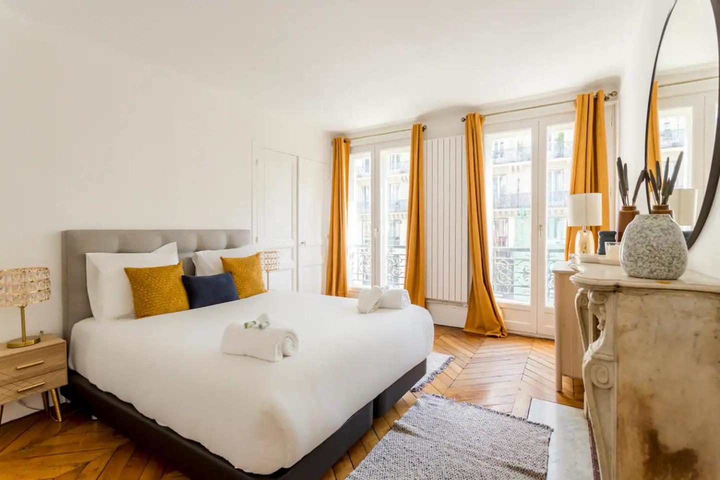 8P - 3Br Le Marais Spacious - Central - Historic Apt ปารีส ภายนอก รูปภาพ