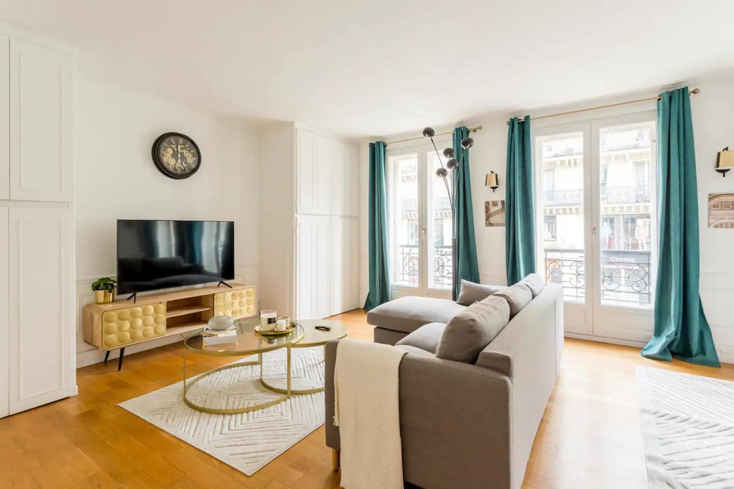 8P - 3Br Le Marais Spacious - Central - Historic Apt ปารีส ภายนอก รูปภาพ