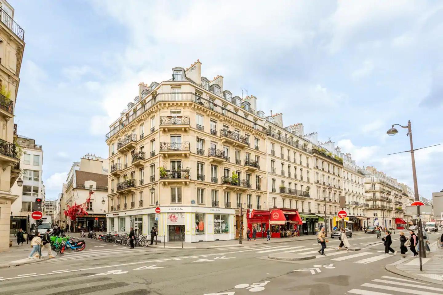 8P - 3Br Le Marais Spacious - Central - Historic Apt ปารีส ภายนอก รูปภาพ